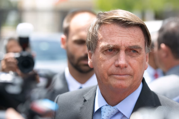 Moraes diz que não recuará “um milímetro” em julgamento de Bolsonaro