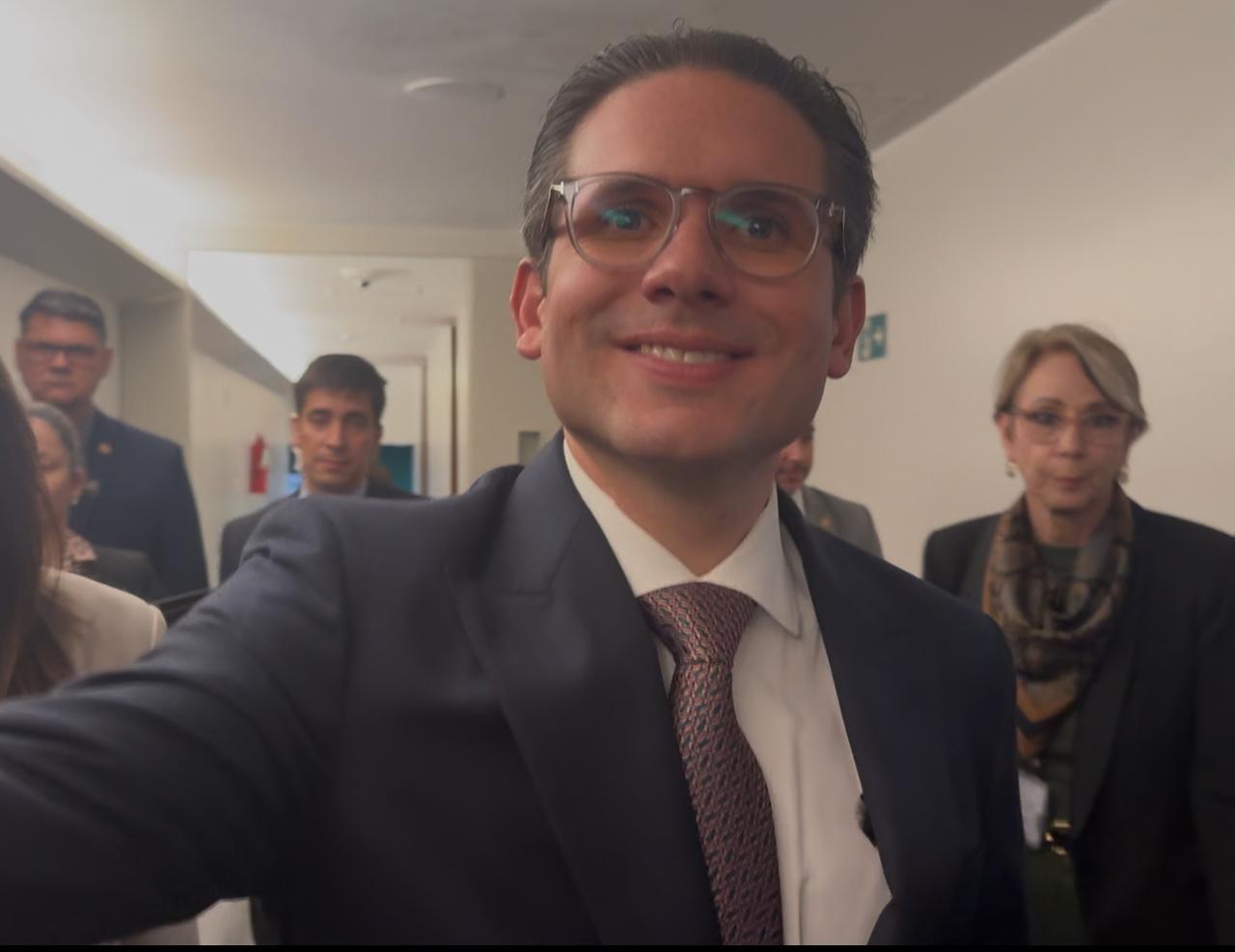 Hugo Motta emprega caseiro de sua fazenda como assessor