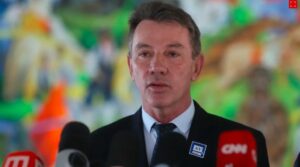 TSE retoma julgamento que pode cassar governador de Roraima