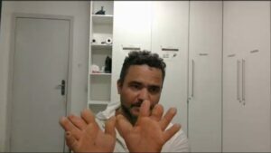 o tormento do homem com lepra