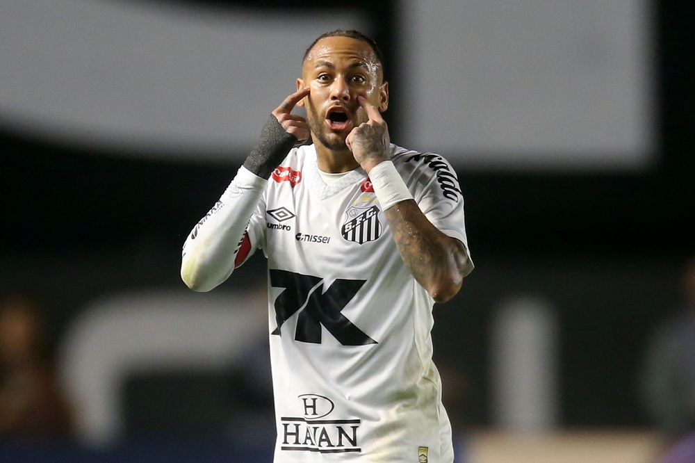 Neymar treina após ficar fora da lista da seleção e pode ser novidade do Santos na estreia de Vojvoda