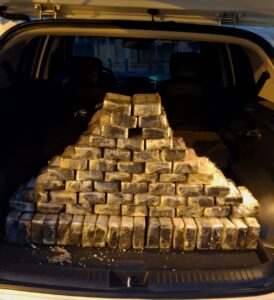Tijolos de cocaína apreendidos com traficante solto pelo juiz Marcelo Nalesso Salmaso | Foto: Divulgação/SSP-SP