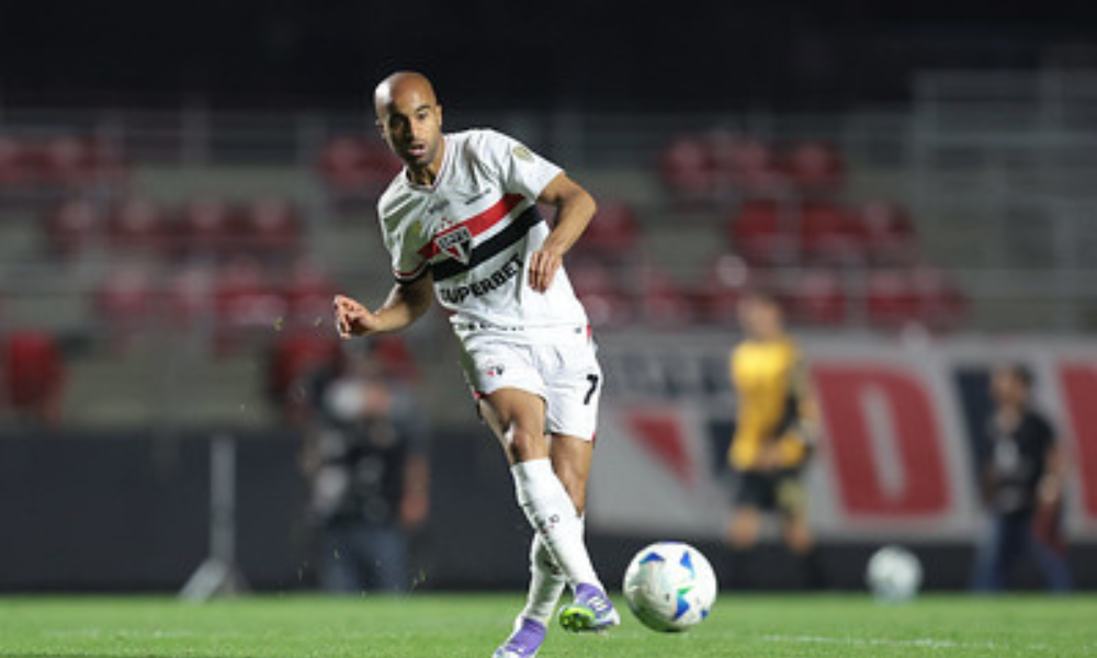 São Paulo divulga procedimento cirúrgico de Lucas para retirada de fibrose no joelho