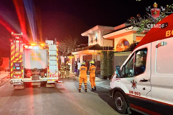 Banheira de hidromassagem pega fogo em embaixada no Lago Sul. Vídeo