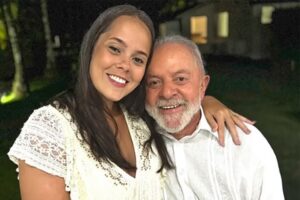 Bia Lula diz que avô a parabenizou por vídeos contra Trump e Tarcísio