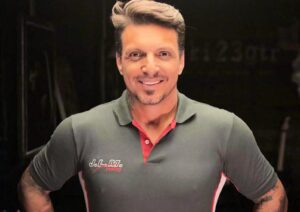 Depois de sair das pistas, ex-piloto de Fórmula 1 participou de vários programas de automobilismo | Foto: Divulgação/ MS2 / F1Mania