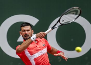 Djokovic se muda para a Grécia em meio a tensões e acusação de ‘traição’ pelo governo da Sérvia