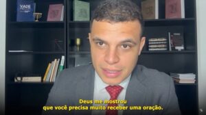 Operação desmonta esquema que cobrava por orações on-line