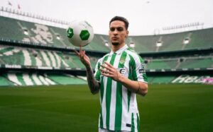 Antony deixa o Manchester United e volta ao Betis em definitivo