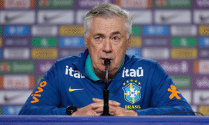 Ancelotti explica mudanças na seleção e diz que 70 jogadores são avaliados para a Copa