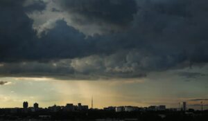 Risco de tempestade deixa 7 Estados em alerta