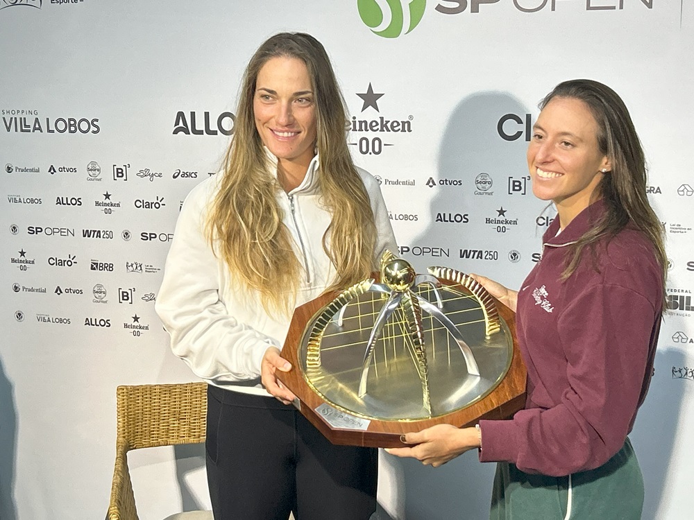Luisa Stafani e Timea Babos fazem história e são a primeira dupla campeã do SP Open