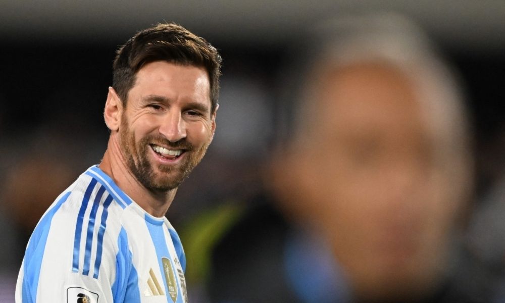 Messi se despede da seleção na Argentina com gols, vitória e choro: ‘Terminar assim aqui é o que sempre sonhei’