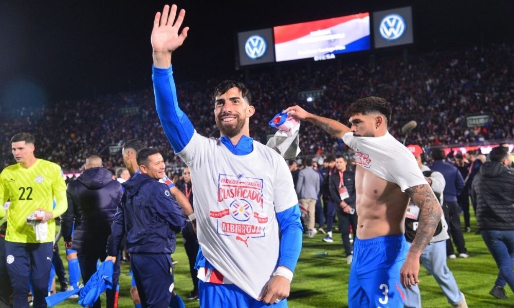 Paraguai se classifica para a Copa do Mundo depois de 16 anos, e presidente anuncia feriado nacional