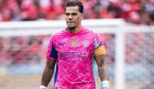 Manchester City anuncia saída de Ederson após contratação de Donnarumma