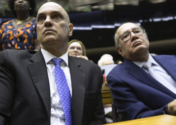 Moraes acompanha Gilmar em julgamento sobre foro privilegiado Ícone de Busca