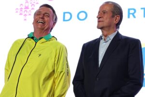 Proibido de visitar Bolsonaro, Valdemar terá que escalar um mensageiro para as negociações do PL