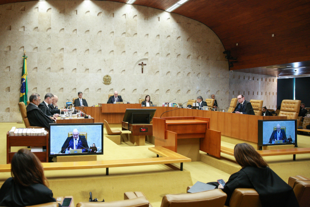 Por 10 a 1, STF derruba liminar de Barroso sobre atuação de enfermeiros em aborto legal