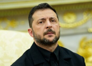 Zelensky quer expansão de ataques de longo alcance contra refinarias de petróleo da Rússia