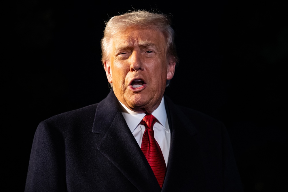 Trump anuncia retomada de testes de armas nucleares do país após mais de três décadas