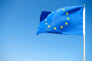 UE propõe mobilizar ativos russos para ajudar a munir Ucrânia com armas europeias