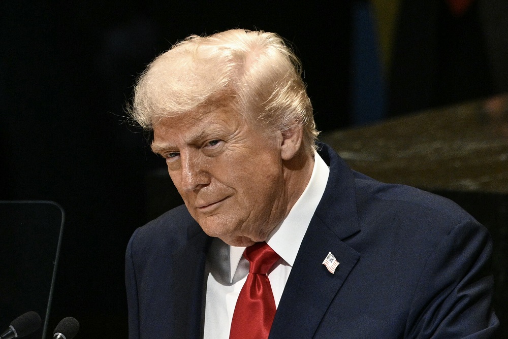 Trump acena com possibilidade de reduzir tarifas sobre a China, mas impõe condições