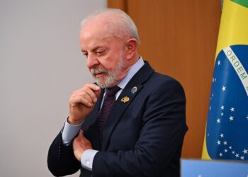 Lula diz que não quer ‘amigo’ para o lugar de Barroso e não sabe se será ‘mulher, homem, preto ou branco’