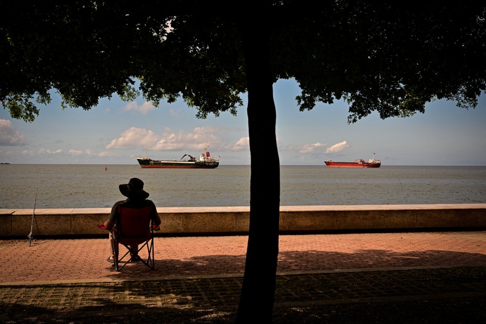 Venezuela anuncia captura de ‘mercenários’ ligados à CIA em meio à chegada e navios dos EUA à sua costa