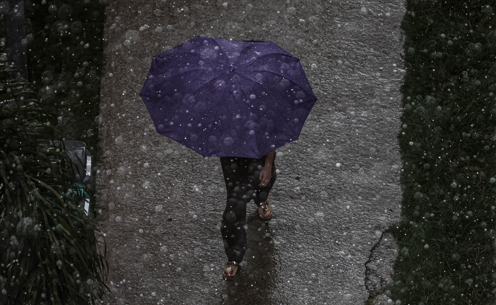 Estudo revela que água da chuva pode estar contaminada por agrotóxicos