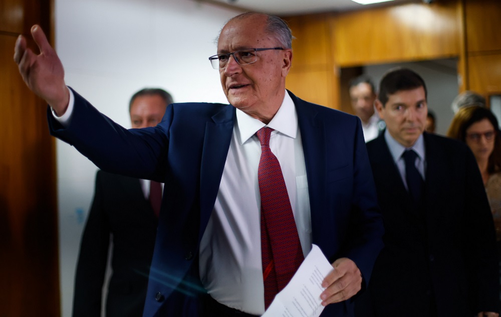 Após reunião, Alckmin afirma que big techs defenderam ‘Pix para todos’