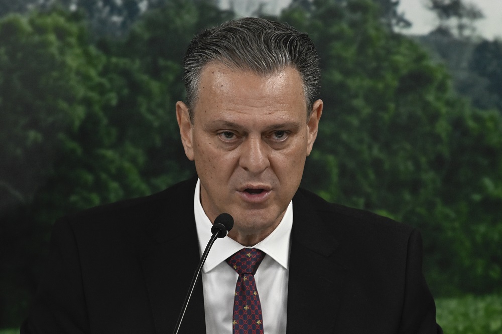 Fávaro afirma que preço da carne de frango caiu 7% após caso de gripe aviária em granja comercial