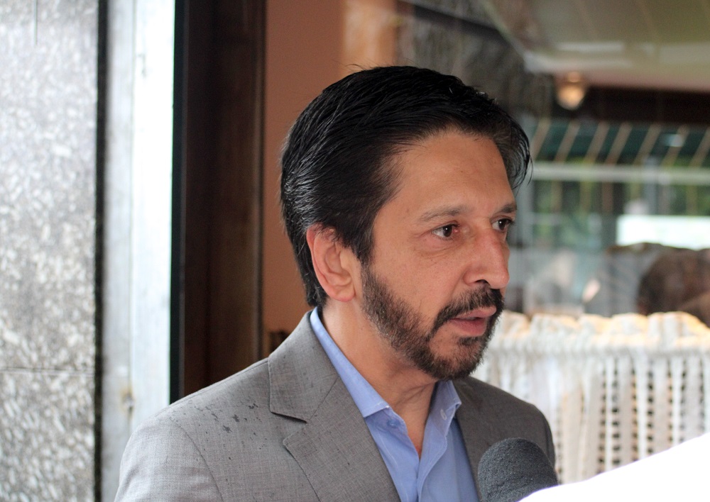 Requalificação de diretores afastados pela Prefeitura de SP começa nesta segunda-feira