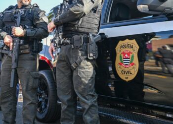 Em nove estados, polícias mataram 11 pessoas por dia em 2024 Polícia Civil desarticula célula do PCC responsável pela cobrança de impostos internos e fiscalização de lucros ilícitos