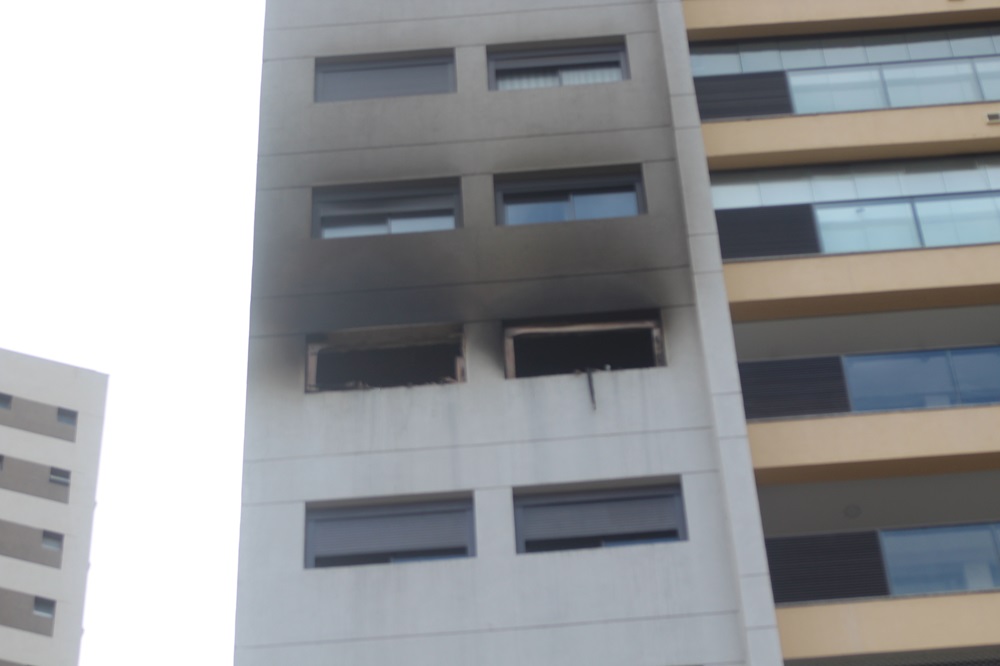 Jovem de 26 anos morre em incêndio em apartamento no Brooklin