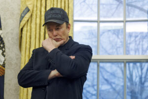 Ex-funcionários do X vencem processos contra Musk após demissão em massa