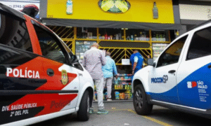 Polícia descobre dois postos no ABC Paulista suspeitos de fornecer metanol para bebidas