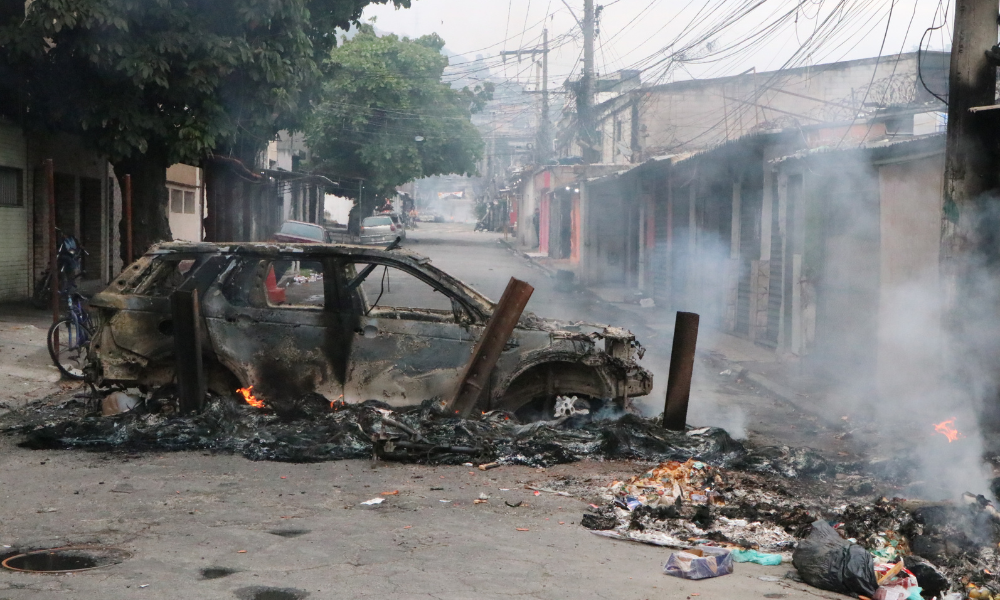 Secretário do RJ cita ‘Estado de Guerra’ e afirma que ‘é impossível combater crime organizado sozinho’