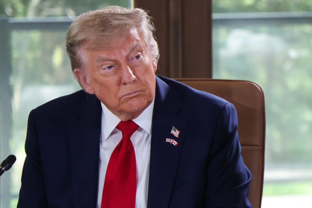 Bancada ruralista pede cautela e diplomacia após tarifa de 50% imposta por Trump ao Brasil