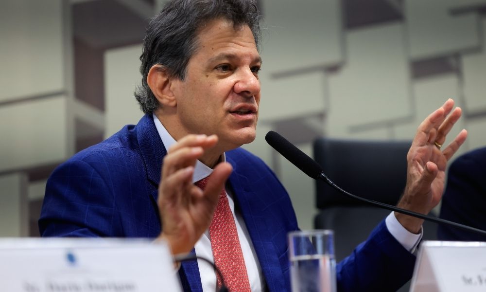 Haddad diz ter recebido de parlamentares aceno para compensar queda de MP do IOF