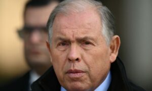 Chanceler da Argentina renuncia quatro dias antes das eleições legislativas e em meio crise financeira