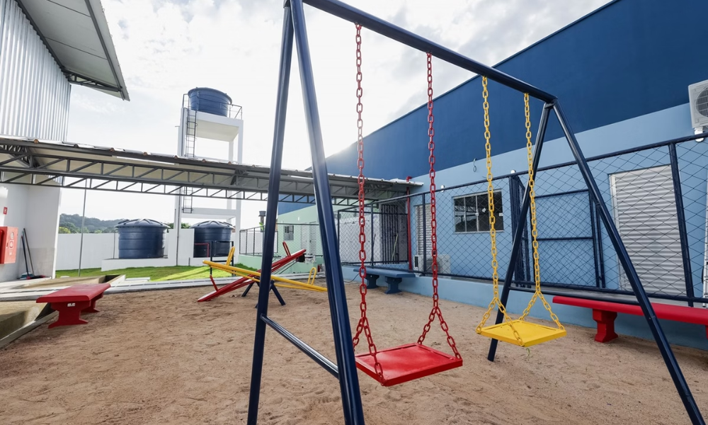 Quase 2,3 milhões de crianças de até três anos estão fora da creche por dificuldade de acesso, mostra relatório 