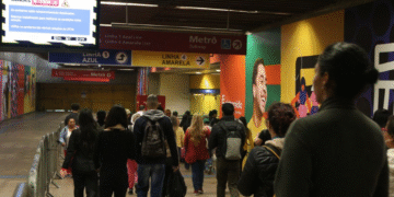 Após superlotação e caos pela manhã, Linha 4-Amarela do Metrô de SP funciona normalmente