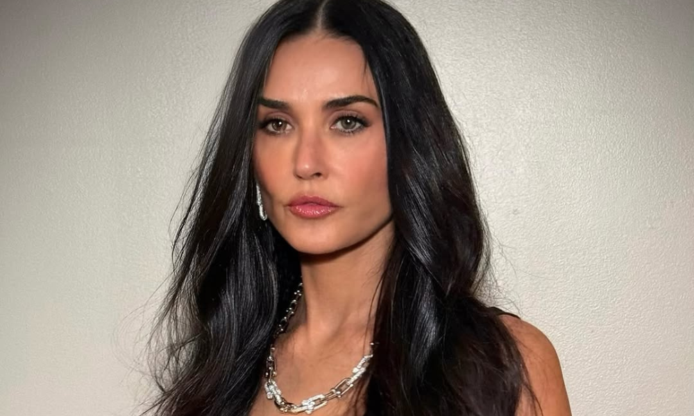 Demi Moore diz que Tom Cruise ficou ‘constrangido’ com sua gravidez em filme dos anos 1990