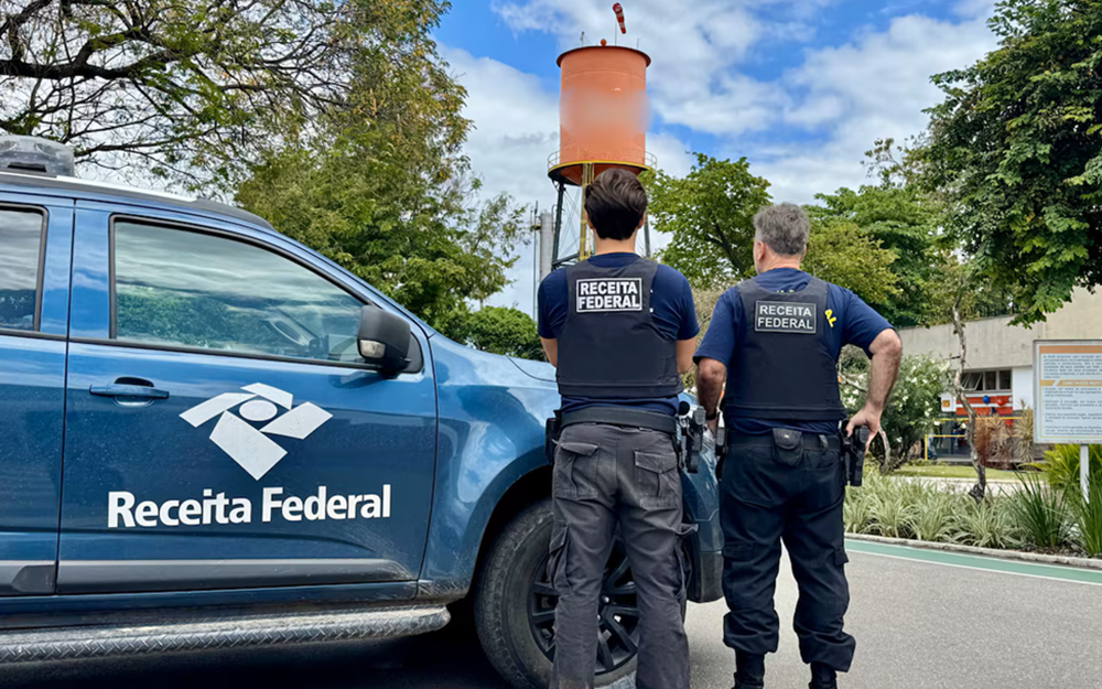 Receita Federal lança ação para rastrear origem de metanol usado em bebidas falsificadas