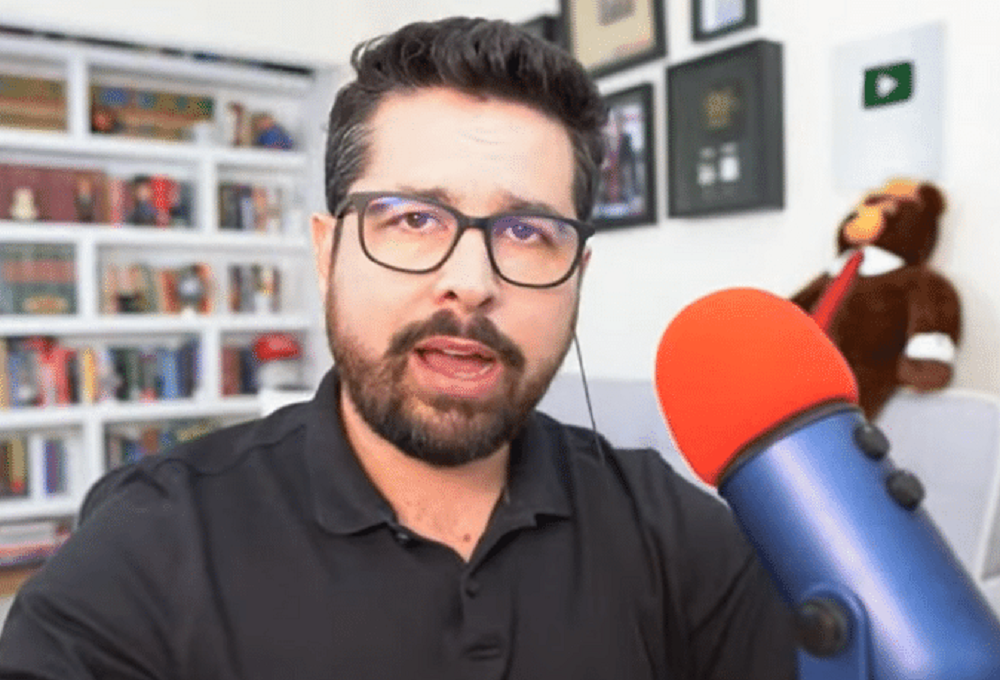 Moraes pede ajuda dos EUA para intimar Paulo Figueiredo no processo do golpe