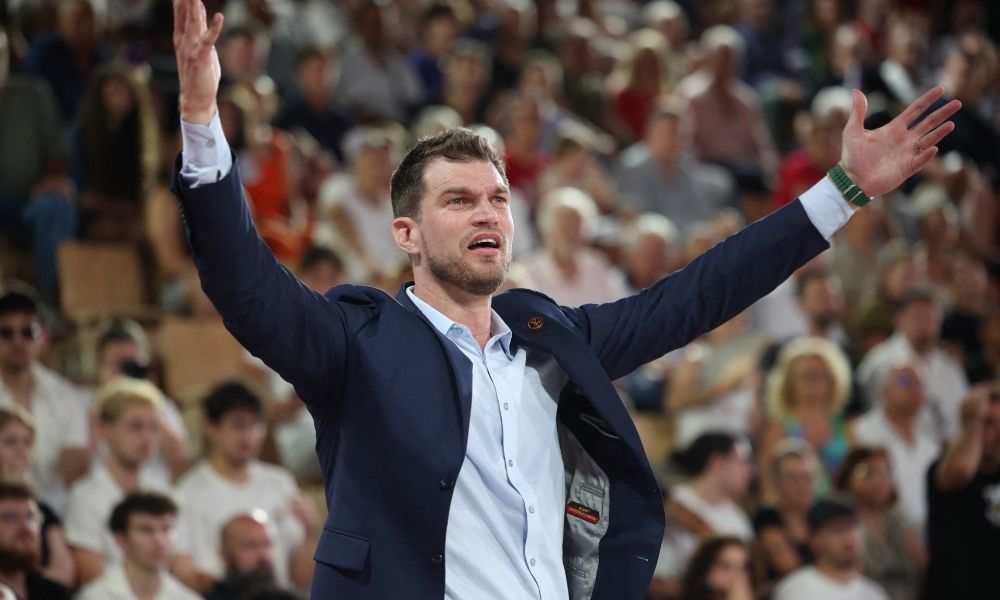 Brasileiro Tiago Splitter assume comando interino do Portland Trail Blazers após prisão de Chauncey Billups
