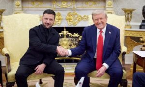 Rússia pode perder US$ 50 bi por ano por sanções de Trump, diz Zelensky