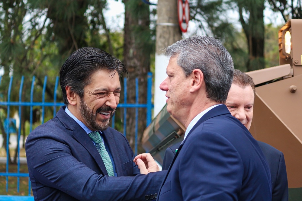 Cidade de São Paulo também deve aprovar venda de bebida em estádios, diz Nunes