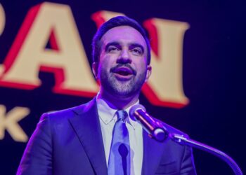 Mamdani conquista a prefeitura de Nova York em grande noite eleitoral para os democratas Mamdani conquista a prefeitura de Nova York em grande noite eleitoral para os democratas