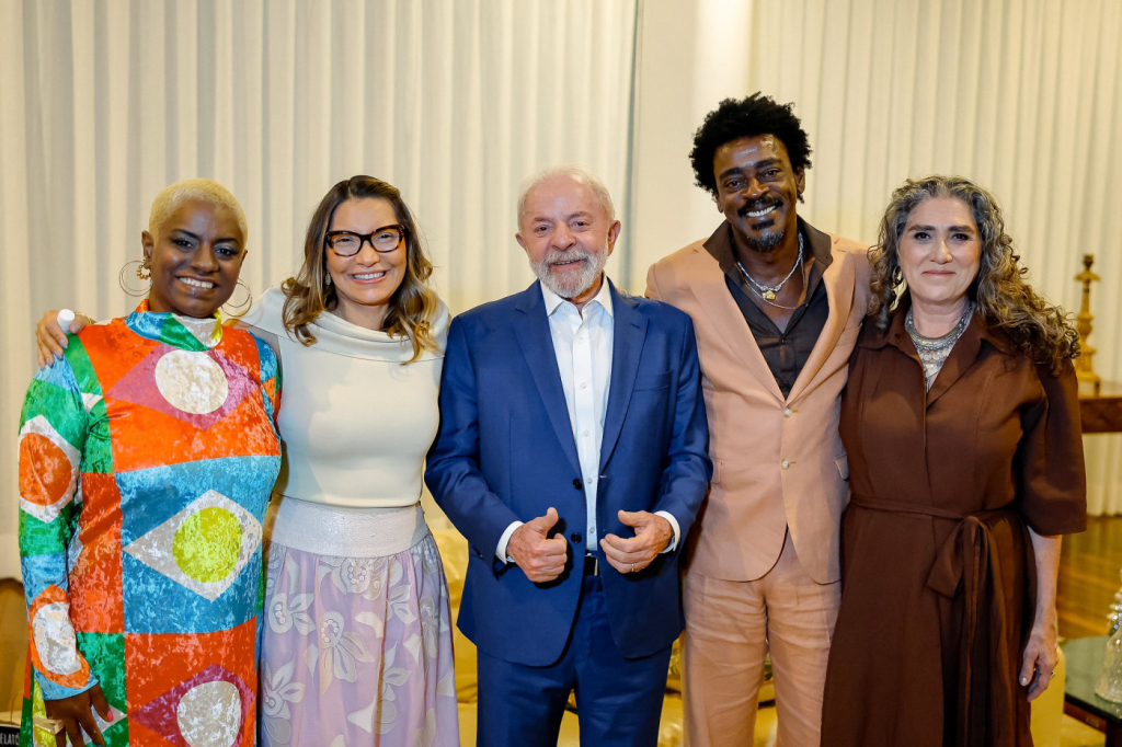 Lula envia novo Plano Nacional de Cultura ao Congresso